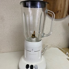 ジューサー（TESCOM)