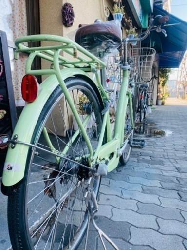ブリジストンの中古自転車。新車だと4万円ほどの分です。オートライト、内装3段変速、ローラーブレーキ
