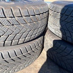 スタッドレスタイヤ195/65R15 一度だけ使いました2020年製の画像