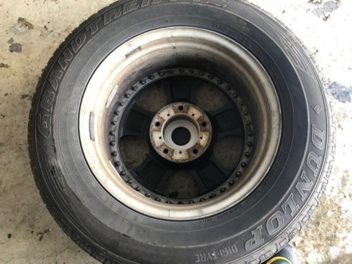 タイヤホイールセット　ランクル100で使ってました　　価格下げました