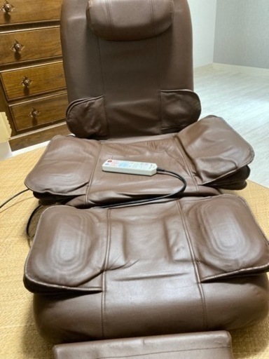 【値引きしました】ヒーター付き骨盤ストレッチチェア、リクライニング 汚れ傷あり