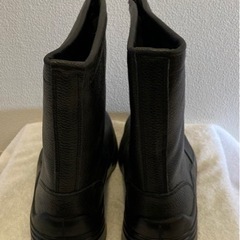 【値下げしました⠀】半長靴　安全靴　ブーツ　26.0cmの画像