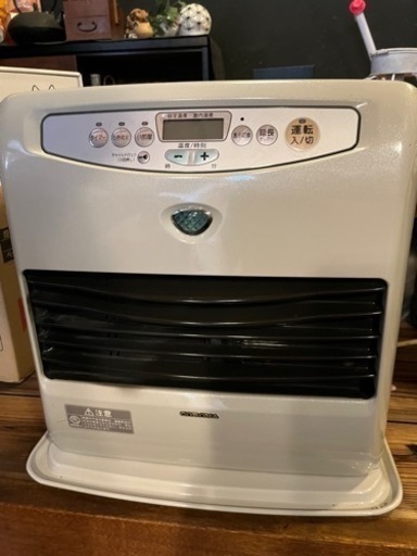コロナ　石油ファンヒーター