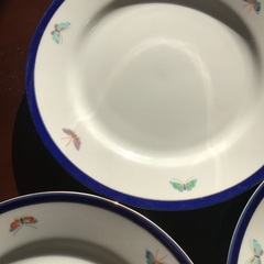 皿☆深川製磁☆５枚組 有田焼　蝶柄23センチの画像