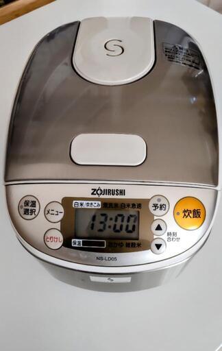*確定*【ZOJIRUSHI】3合炊き炊飯器