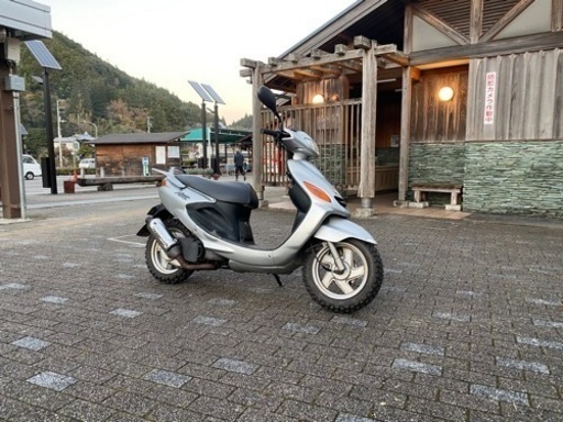 グランドアクシス