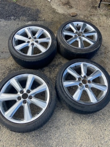 18インチ普通車タイヤホイール値下げ交渉⭕️