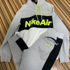 NIKE ナイキ　Air スウェット上下セット　セットアップ　エアマックス95ネオンカラーの画像
