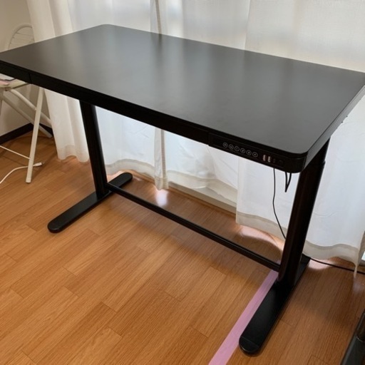 美品！　電動昇降スタンディングデスク