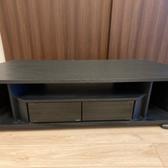 【美品】コーナーに置きやすい！台形型のテレビボードの画像