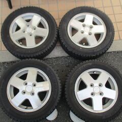 YOKOHAMA  スタッドレスタイヤ　13インチ　4本セット　中古
