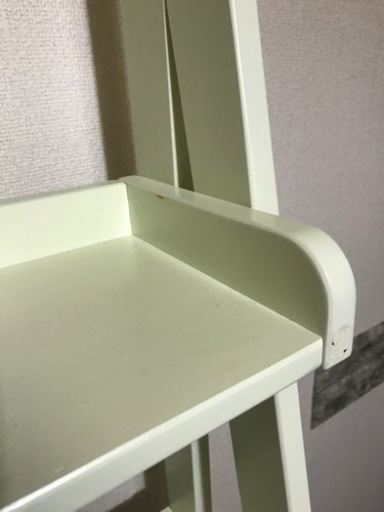 【中古・美品】飾り棚付き本棚　２つセット