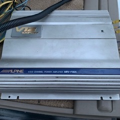 ALPINE ウーファー　アンプの画像
