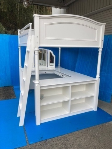 再出品　ベット　美品