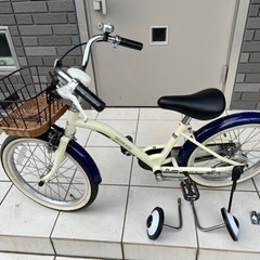 18インチ子供用自転車女の子小学校1年生くらいから 補助輪未使用