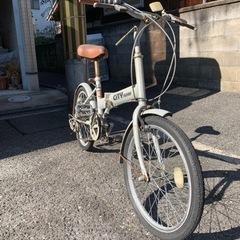【無料で譲ります】折り畳み自転車の画像