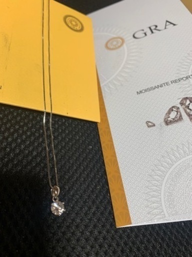 お取引き誠にありがとうございました。即決価格 2022 ネックレスダイヤ1ct. pt9.5刻印あり