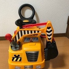 ディズニー　乗用おもちゃ