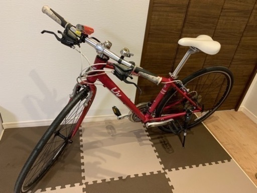 徐々に値下げ‼️Liv【女性モデル】ESCAPE R3W