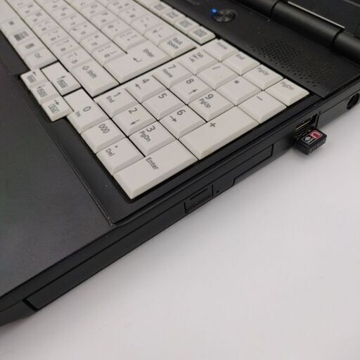 富士通　Core i5搭載 メモリ4G　HDD320G　DVD読み書き Wifi対応　大画面　15.6インチ　Windows10搭載　#1415F1A