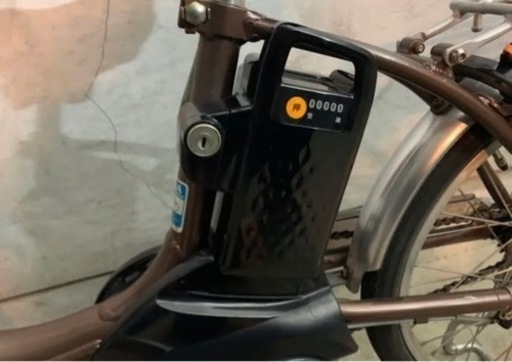 バッテリー最新型　電動アシスト自転車  Panasonic ビビ・L・20