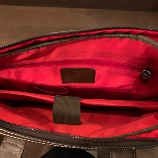 Tonino Lamborghniのカバン