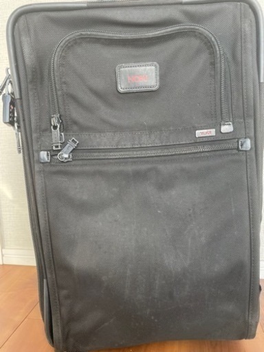 tumi ALPHA2 22020DH TSAロック付き　 エクスパンダブル　2輪　キャリーオン　ブラック