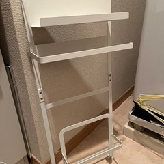 お渡し先決まりました！山崎実業　ランドリーラック