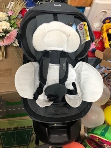 コンビ  ISOFIX チャイルドシート