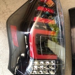【値下げ】プリウスa用テールランプの画像