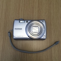 【デジカメ】FUJIFILM FINEPIX F100fd