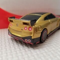 マックハッピーセット ★ トミカ GT-R GOLD 他17個セットの画像