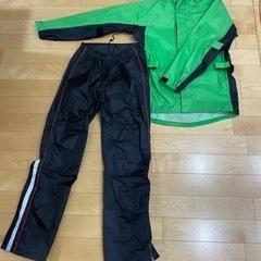本日値下げ中！BIKERS (バイカーズ) ワークマン レインウェア　