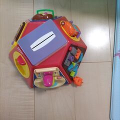 （引取決まりました）小さい時から遊べる知育玩具