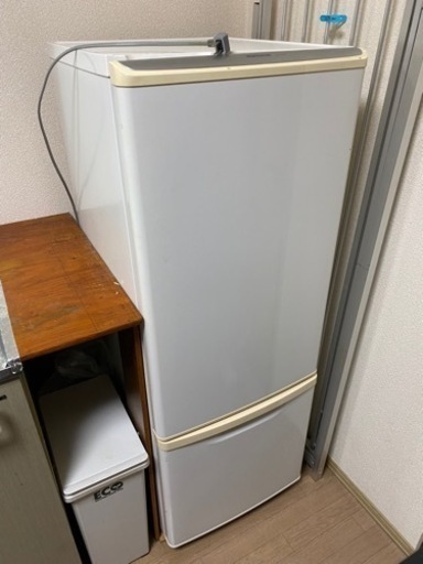 中型冷蔵庫　168L  動作確認済み