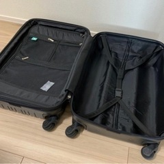 スーツケース・キャリーケースの画像