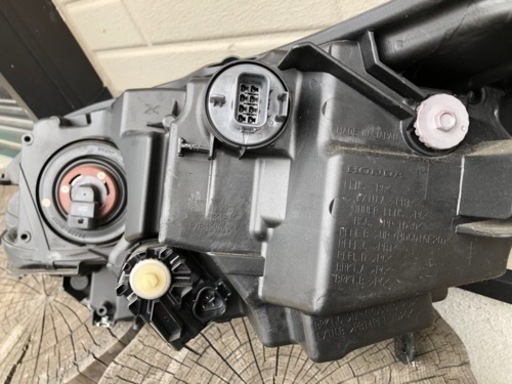 ⭐️ホンダヴェゼル⭐️RU3/4用 純正LEDヘッドライト右側 中古美品⭐️