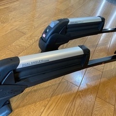 スキー・ボードキャリア　　　　              ルーフキャリア　innoの画像