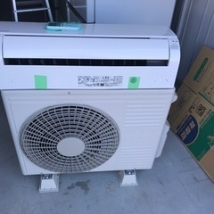 最終値下げ☆展示品　HITACHI 4.0kwエアコン　RAS-AJ40L2(W)  2021年製