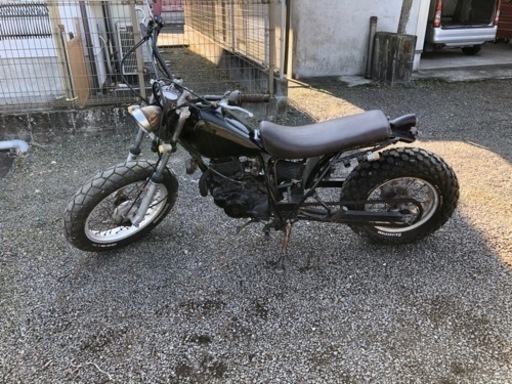 TW200 エンジン始動確認済み！ベースや部品取などにいかがでしょうか？