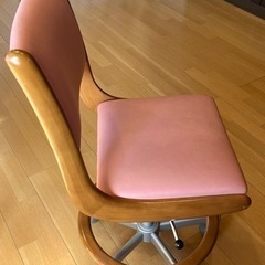 カリモク学習チェアの画像