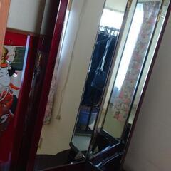 レトロ✨重厚感ある三面鏡の画像