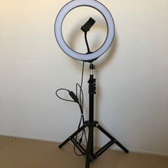 美品　LED 自撮り スタンド ライト