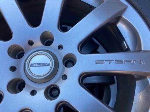 ?✨ハリアー等　STERN  APiS アルミ✨?訳あり‼️225/65R17 17×7JJ オフセット+38 5H×114.3