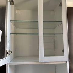 IKEA食器棚の画像