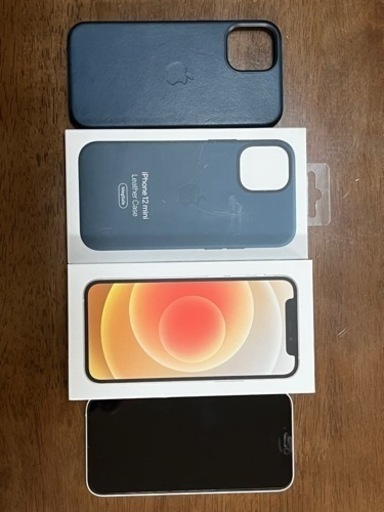 【美品】iPhone 12 mini ホワイト 128 GB SIMフリー及び純正ケース