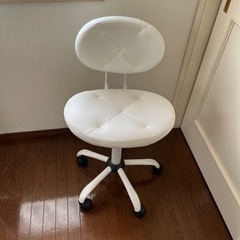 ニトリ ワークチェア シャオ ホワイト 美品の画像