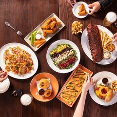 ハードロックカフェのキッチンスタッフ大募集!の画像