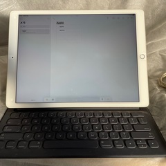 iPad Pro 12.9インチ ゴールド 128GB Wi-Fi Smart Keyboard付属