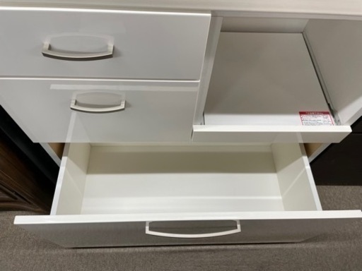 白　食器棚　　W79×D49×H180㎝　　中古品　